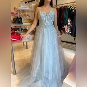 Selling this gorgeous blue dress, corset style open back